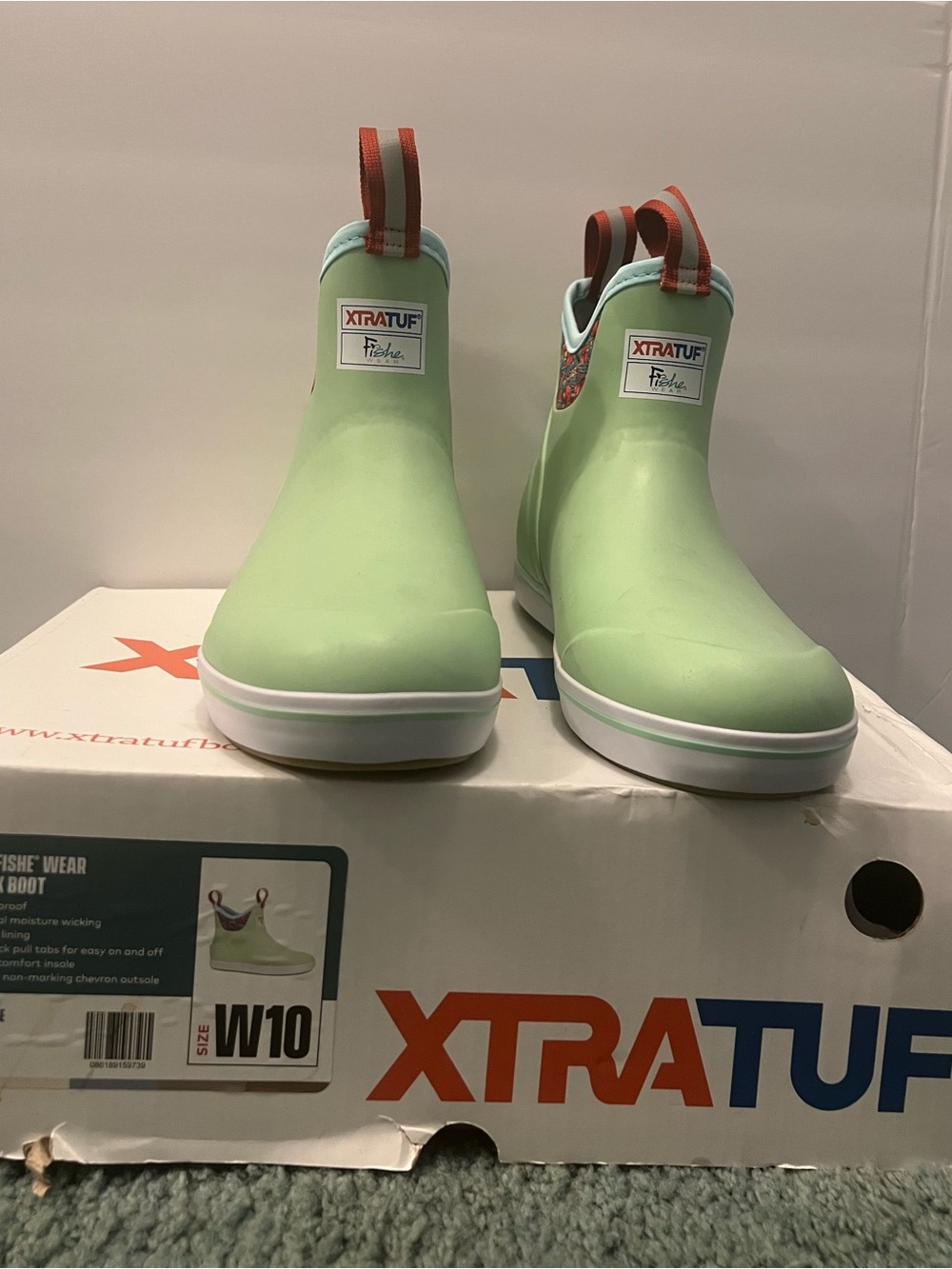 Xtratuf Women’s Ankle Deck Boots - Picture 2 of 7